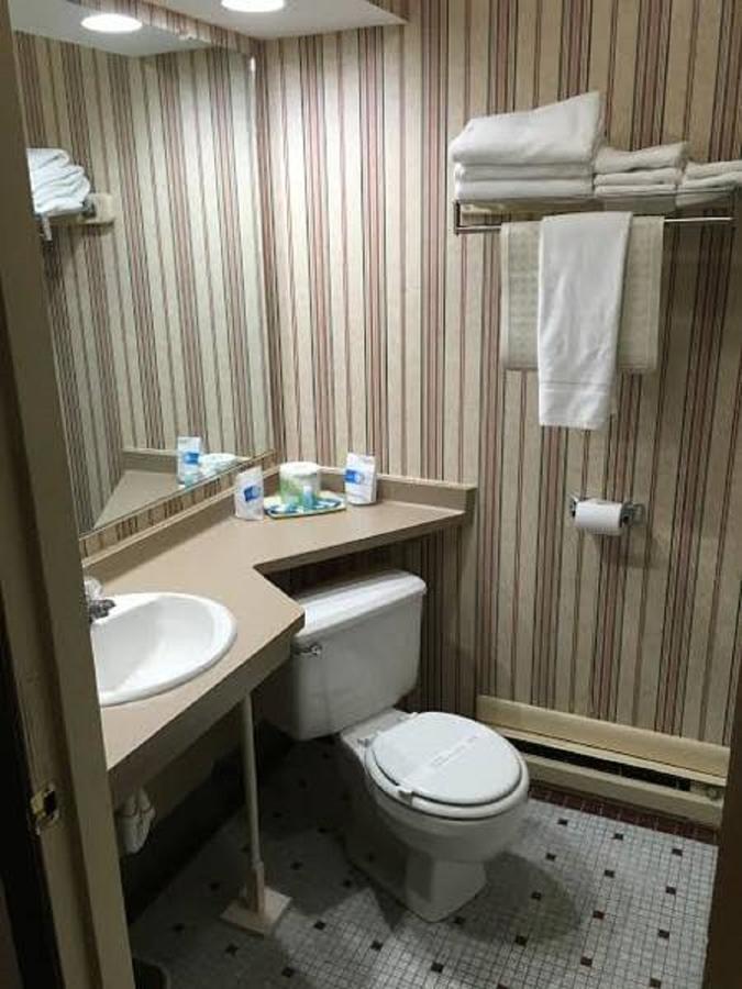 Dollinger'S Motor Inn Albion Экстерьер фото